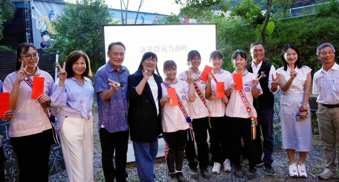 八斗高中9生獲族語中高級認證  曾智勇頒獎表揚並肯定原民教育成果