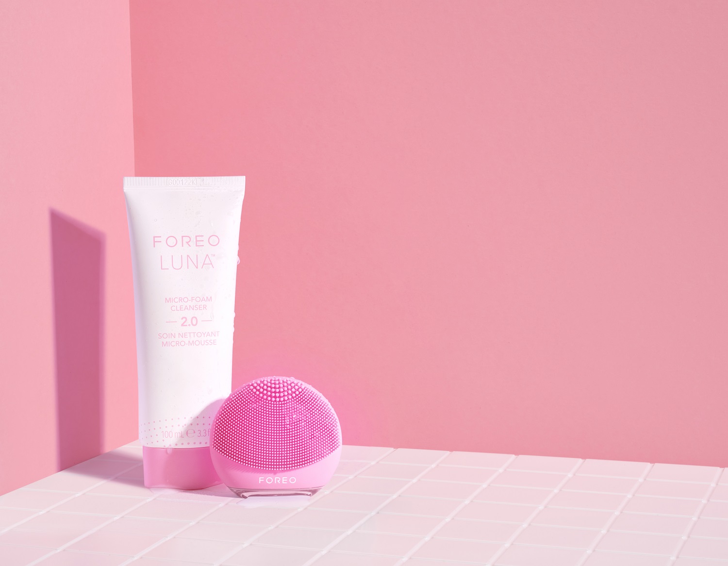 FOREO 全新 LUNA™ 4 play智能潔面儀正式登台！淨膚、按摩、提亮一機「玩」美打造仙女肌！
