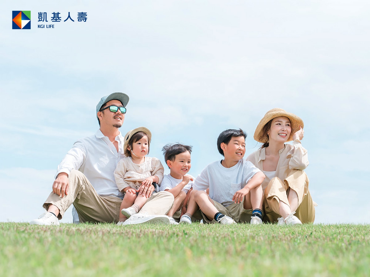 「凱基人壽紅運傳家美元終身壽險－定期給付型」商品，滿足人生三階段風險保障與退休規劃需求。