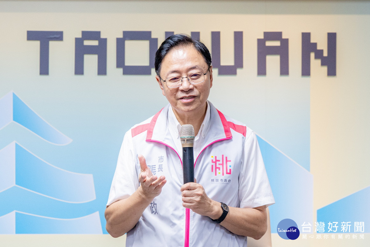 桃園市長張善政於「暖心公益力.大大挺兒少」捐贈活動中致詞。<br /><br />