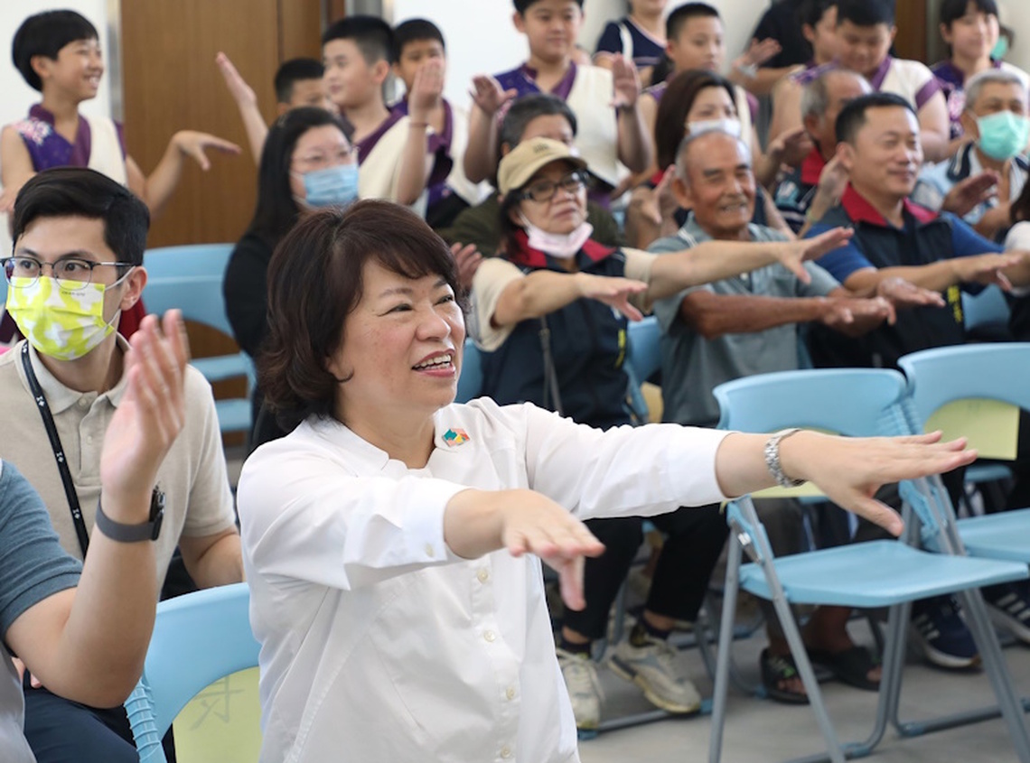 鼓勵長輩出門 培養體力、腦力、社會力 嘉市湖康社區照顧關懷據點巷弄長照站揭牌 湖內安康照護新場域