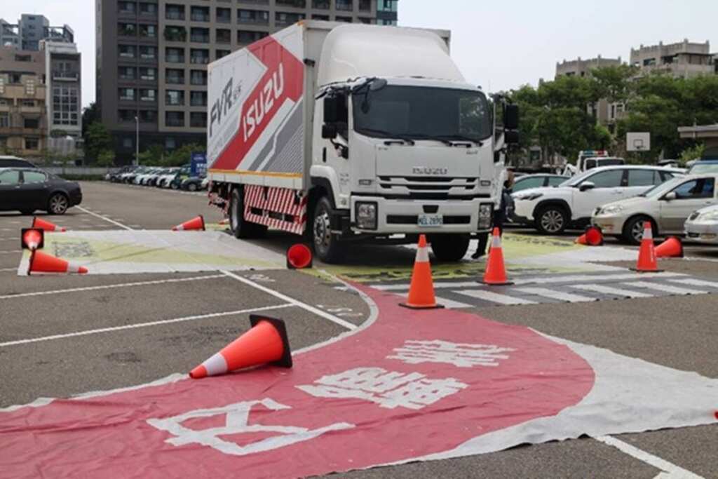 ▲去年活動照片-大車體視角體驗。(圖/臺中市政府交通局提供)