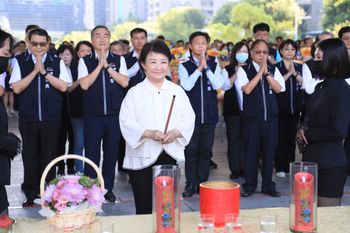 中市府舉行中元普渡　盧秀燕祈求三大心願