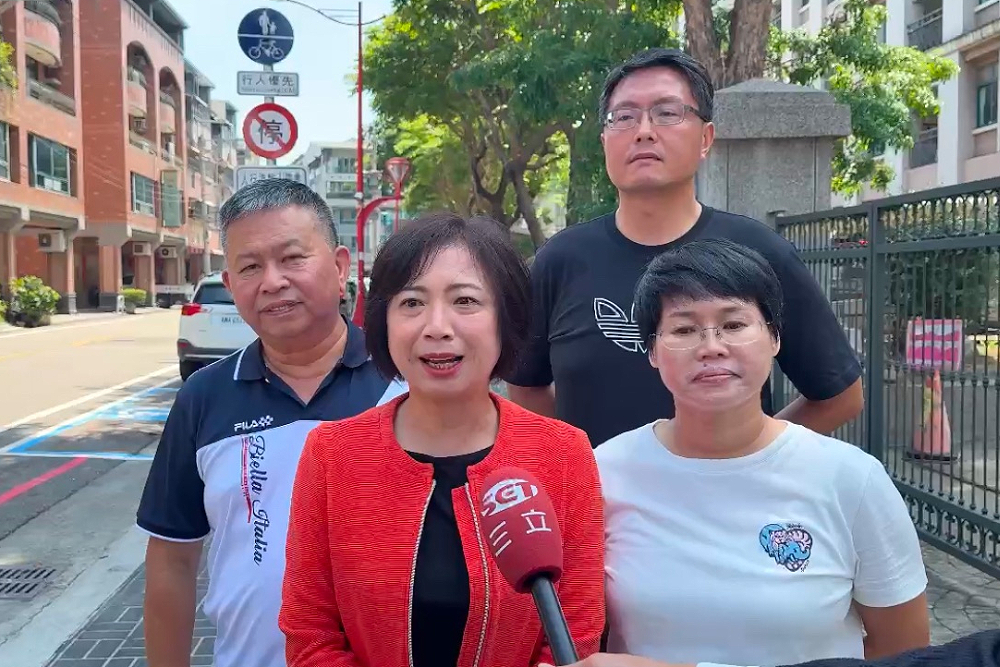 【布局台中2-1】何欣純勤跑29區展魅力 民進黨拚市長大位要靠奇招 190 【布局台中2-1】何欣純勤跑29區展魅力 民進黨拚市長大位要靠奇招 189
