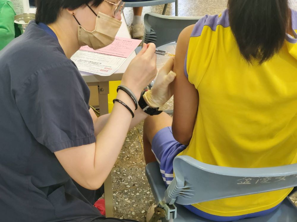 國八男女生同步開   新北擴大HPV疫苗公費接種