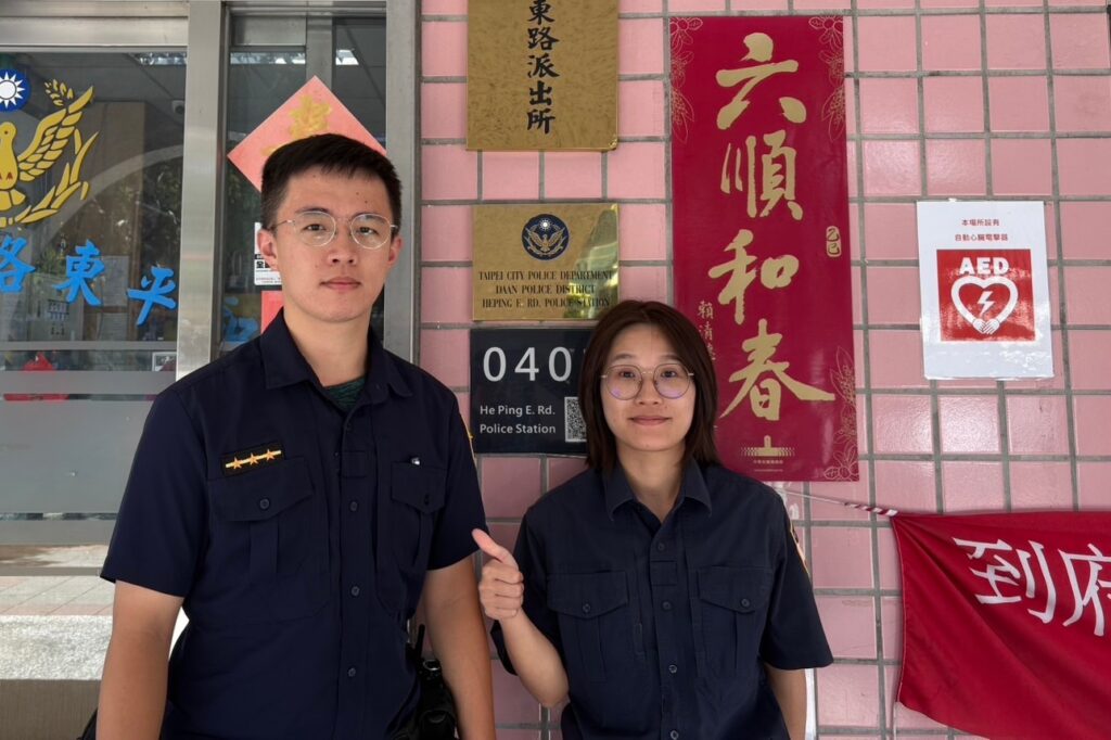 警大實習生為民服務初體驗 助失智迷途婦人返家 1 MEITU 20250905 133040548