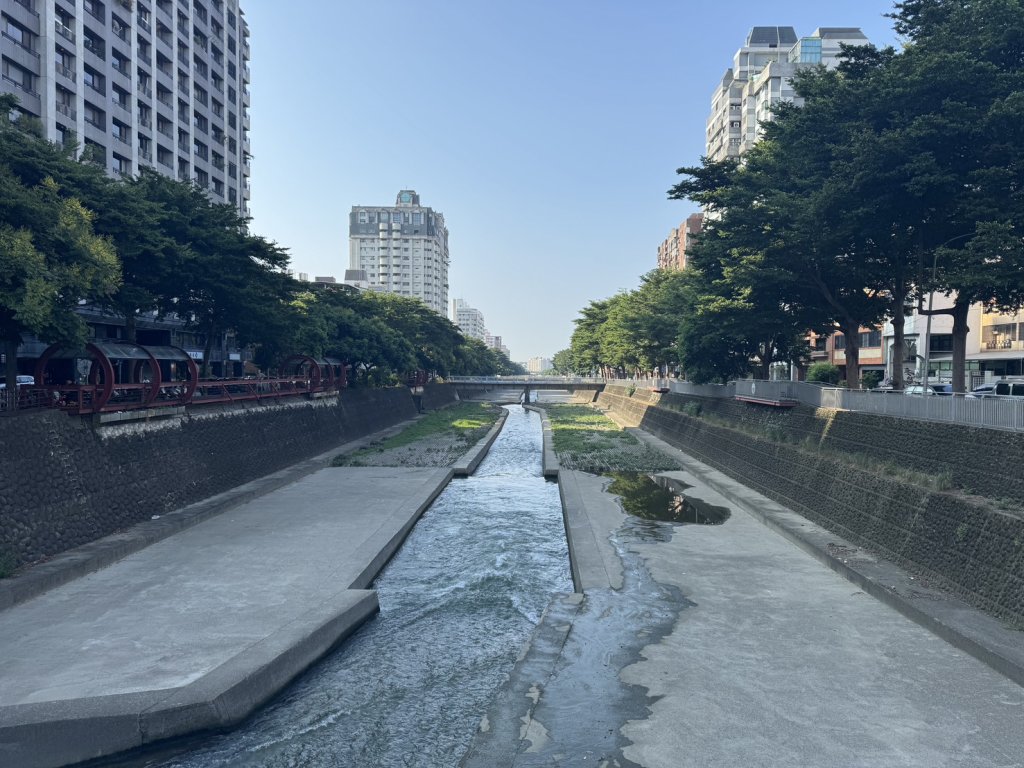 台中女子墜溪漂流! 消防隊員溪中攔截救起ohca送醫不治