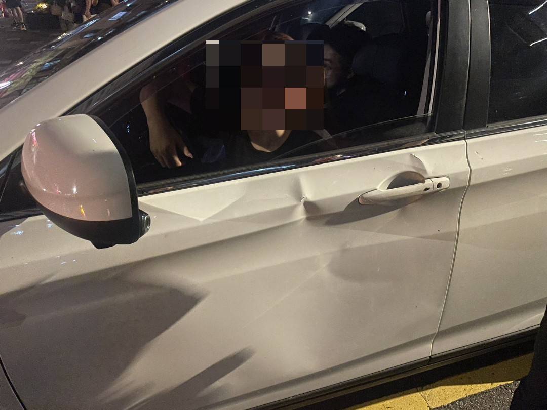 莫名被攔車又遭砸的蔡姓女駕駛。