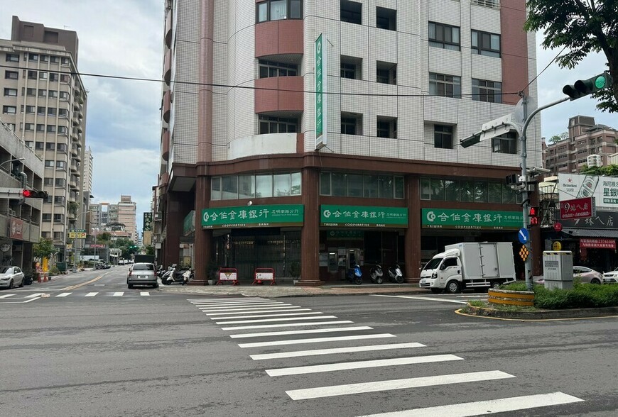 預售屋交屋前資金規劃:180萬現金如何配置提升貸款核貸機會?
