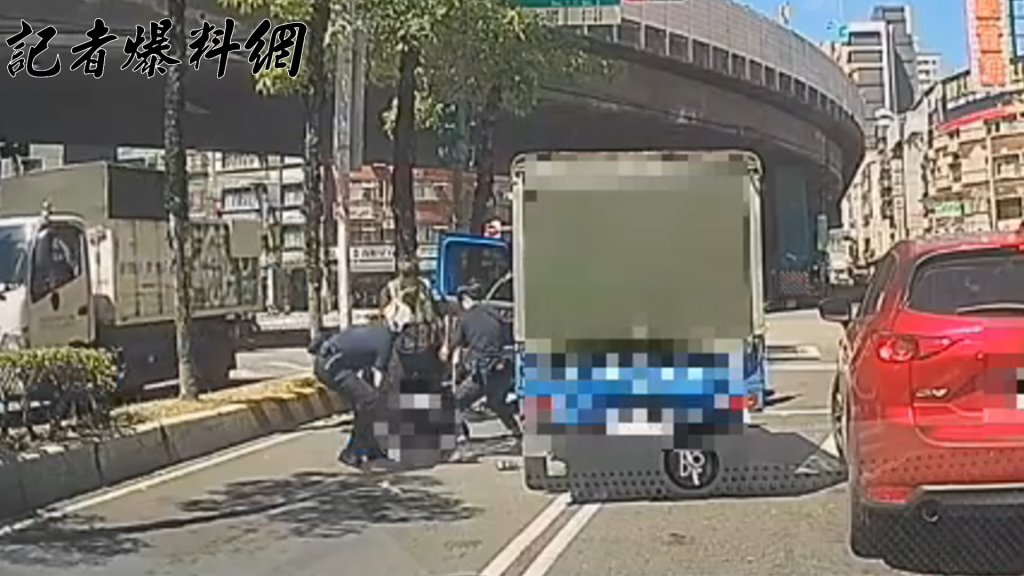 三重男毒駕茫了路中「盹龜」 警敲窗驚醒第一時間竟想這麼做…
