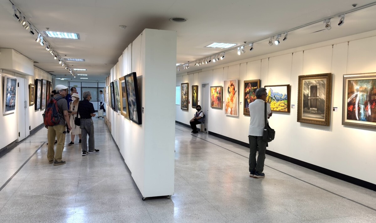 ▲肯定藝術創作與推廣,「第49屆全國油畫展」台中開展。(圖/記者顏淑娟翻攝)