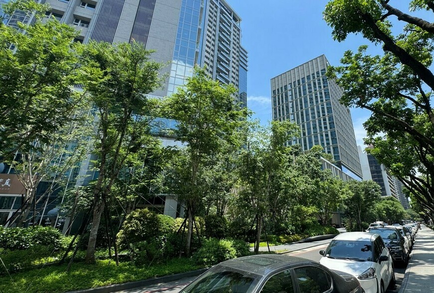 科技蛋白區神話破滅!全台五區房市交易量暴跌逾85%