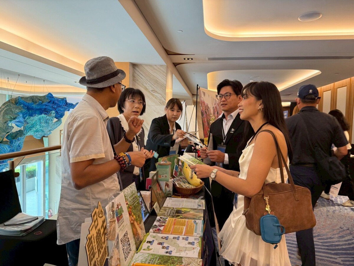 ▲現場解說讓與會者感受高雄農村魅力，對「一日農夫」深度遊程感到高度興趣。（記者 李堂安 翻攝）