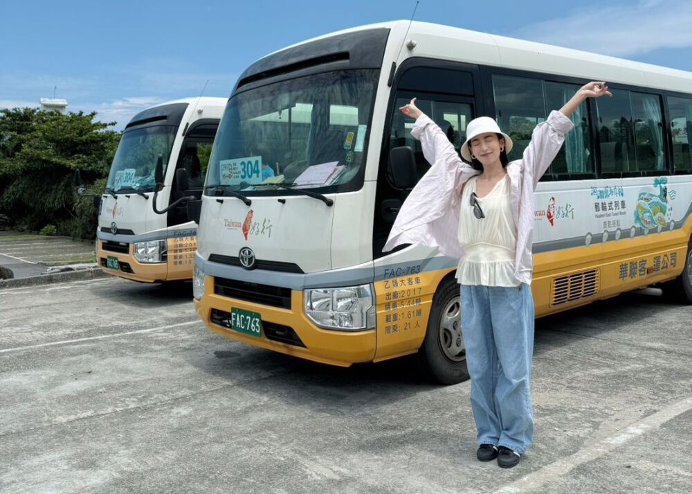 攜手觀光署推「台灣好行」2線路 余明勲:持電子票證免費搭乘至10/31 208 攜手觀光署推「台灣好行」2線路 余明勲:持電子票證免費搭乘至10/31 207