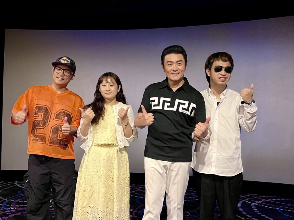 范逸臣晉升自律「暖男」,坦言想挑戰殺人魔?李㼈媒體試片回應與女兒「末日約定」:超浪漫 8 %EF%BC%88%E7%94%B1%E5%B7%A6%E8%87%B3%E5%8F%B3%EF%BC%89%E8%8C%83%E9%80%B8%E8%87%A3%E3%80%81%E6%9E%97%E8%8A%B3%E8%AA%9E%E3%80%81%E6%9D%8E%E3%BC%88%E3%80%81%E7%BE%85%E6%96%87%E8%AC%99%E5%87%BA%E5%B8%AD%E9%9B%BB%E5%BD%B1%E3%80%8A%E7%AA%81%E7%A0%B4%EF%BC%9A%E4%B8%89%E5%8D%83%E7%B1%B3%E7%9A%84%E6%B3%B3%E6%B0%A3%E3%80%8B%E8%A9%A6%E7%89%87%E6%9C%83