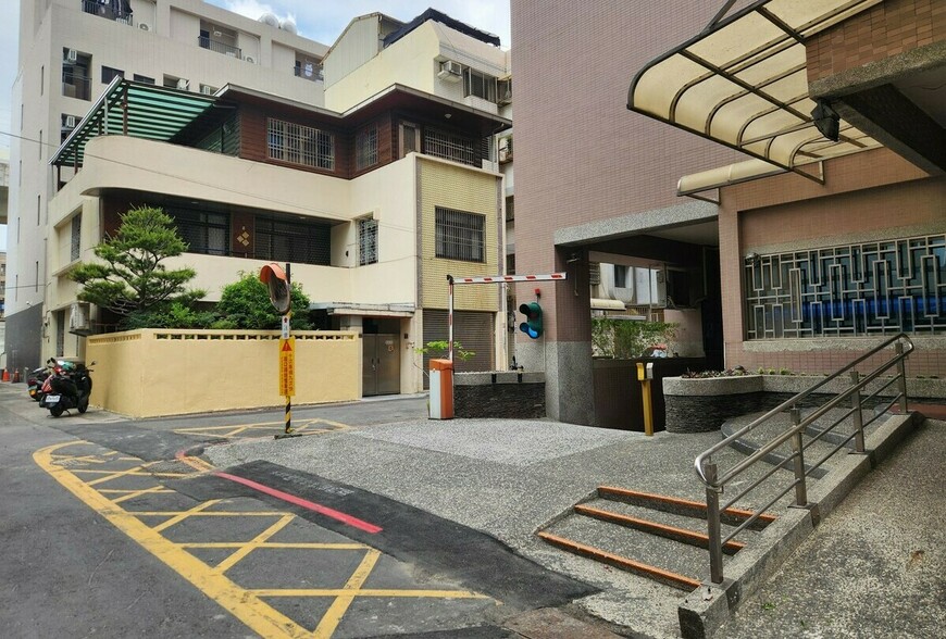 房仲爆潛規則！成交後管委會強索2萬「保護費」-不給就封殺