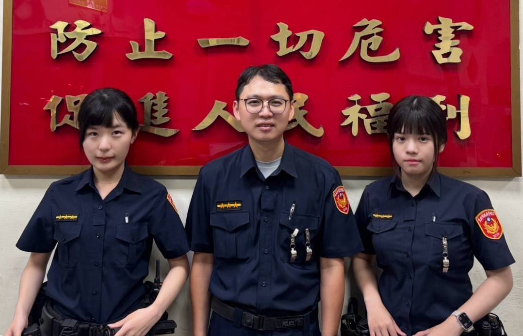 延平派出所警員(左起)陳吟禎、陳聖林、黃湲淳。（圖/記者 戴昱弘翻攝）