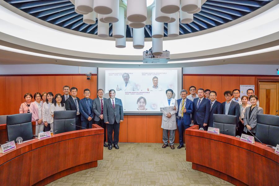 ▲國際醫療衛生促進協會(TGHA)、高醫共同邀請南區11間核心醫療院所領袖,齊聚一堂共同剖析在宅醫療的未來藍圖。