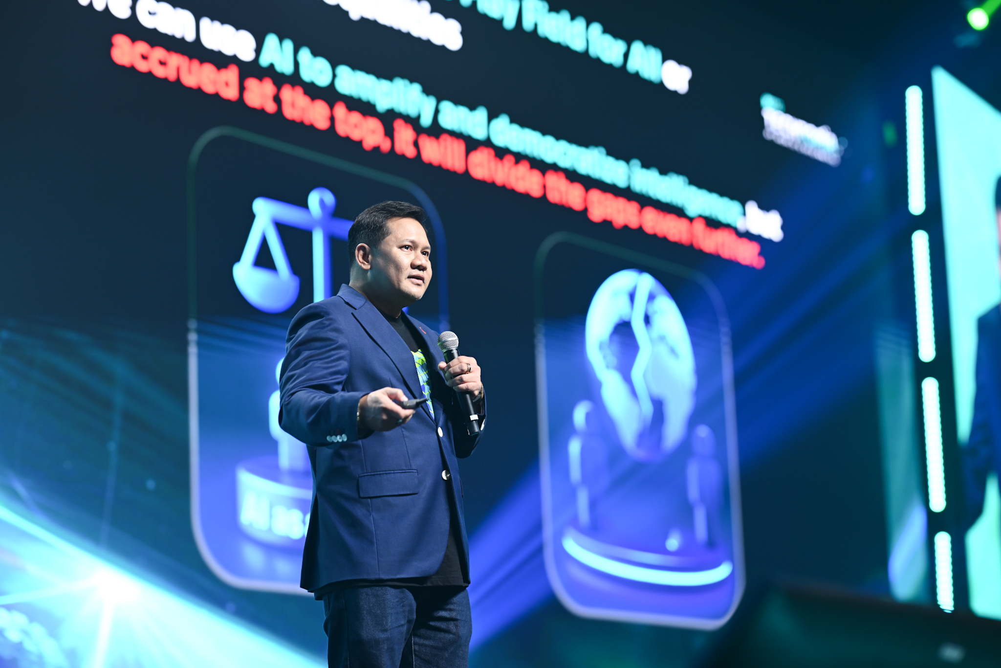 「改變世界的不是 AI，而是運用 AI 的人類。」 - Ruangroj Poonpol