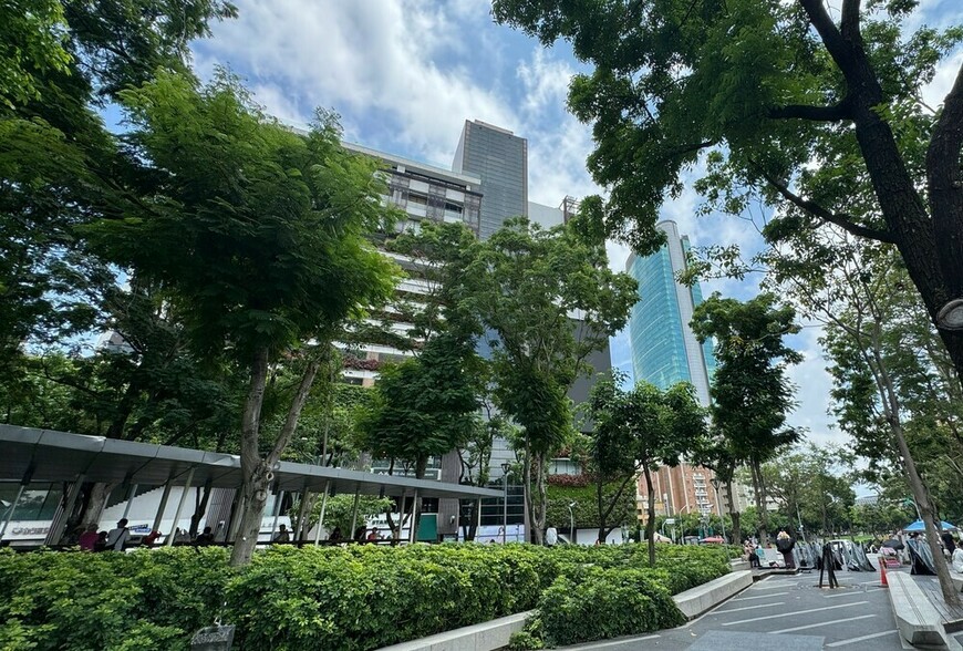 高收入夫妻看房不手軟-卻拒當「盤子」！新青安政策打亂撿便宜計畫