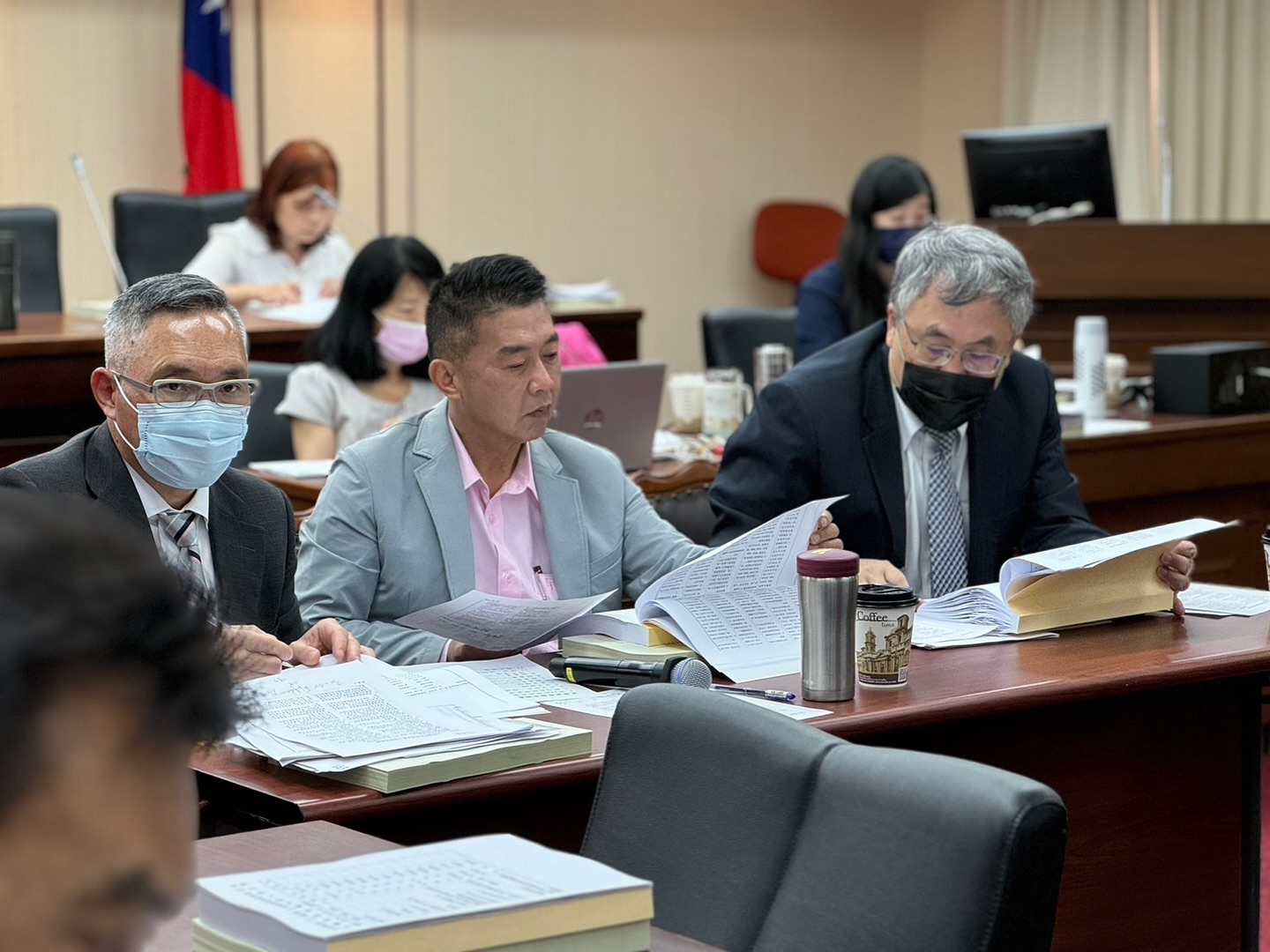 邱議瑩揭柯建銘不聽建言 許智傑:黨團改選時充分討論 216 邱議瑩揭柯建銘不聽建言 許智傑:黨團改選時充分討論 215