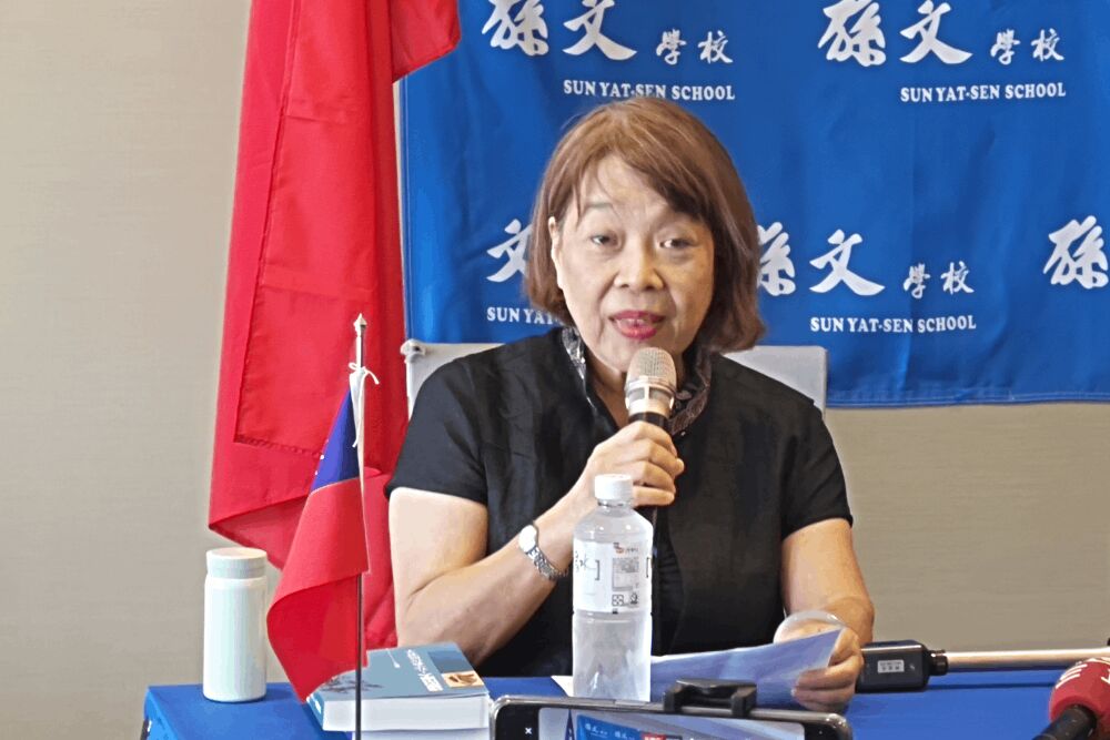 【有影】喊「再光復」推動黨員讀書 張亞中批藍營重贏不重魂 214 照片來源:CNEWS匯流新聞網記者邱璽臣攝影