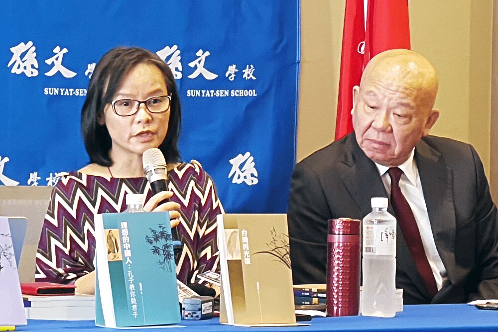 【有影】喊「再光復」推動黨員讀書 張亞中批藍營重贏不重魂 215 照片來源:CNEWS匯流新聞網記者邱璽臣攝影