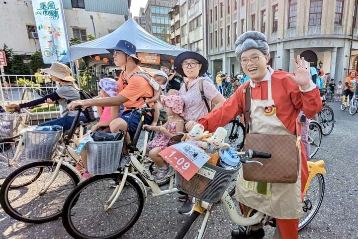 「高雄乘風而騎」首場熱烈報名中 9/21三塊厝車站復古開騎