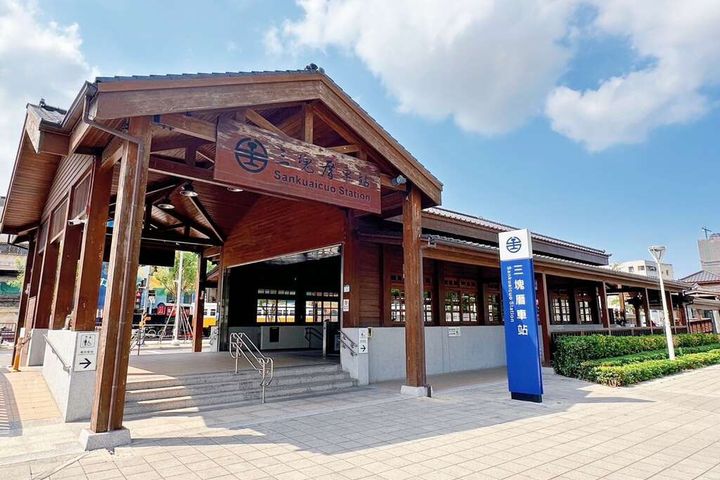「高雄乘風而騎」首場熱烈報名中 9/21三塊厝車站復古開騎