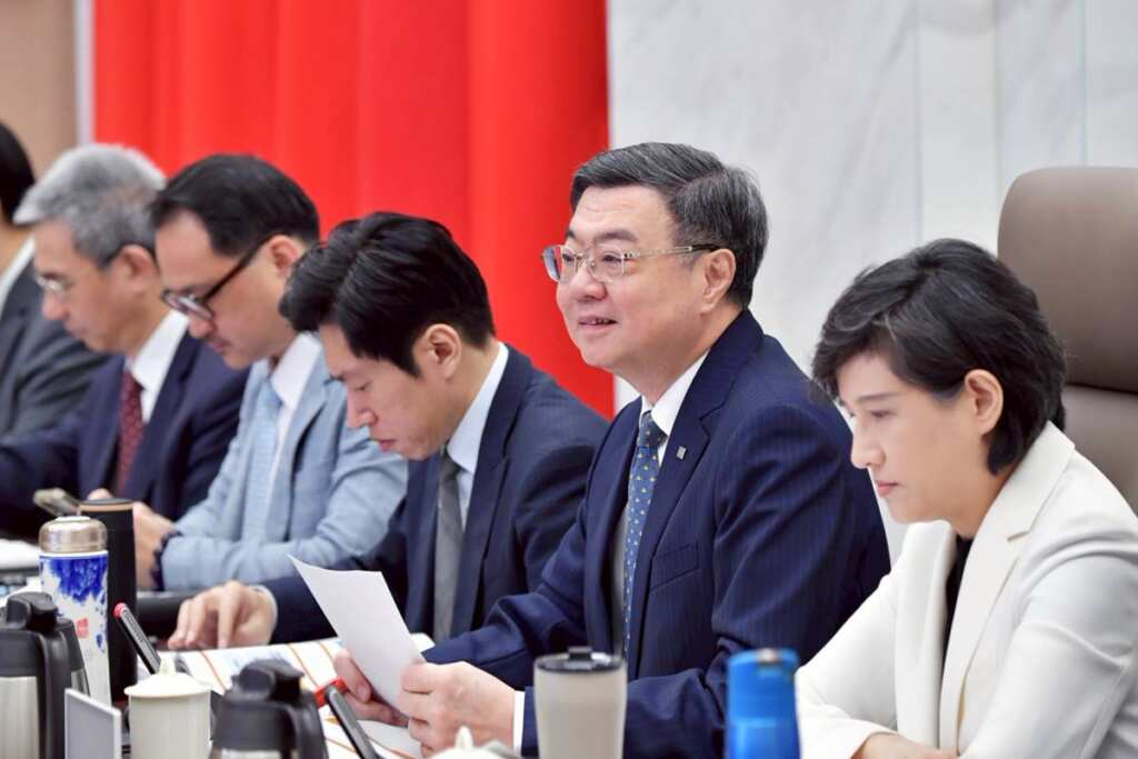 ▲支持產業、安定就業、照顧民生、強化韌性,5700億特別預算送立院審議。