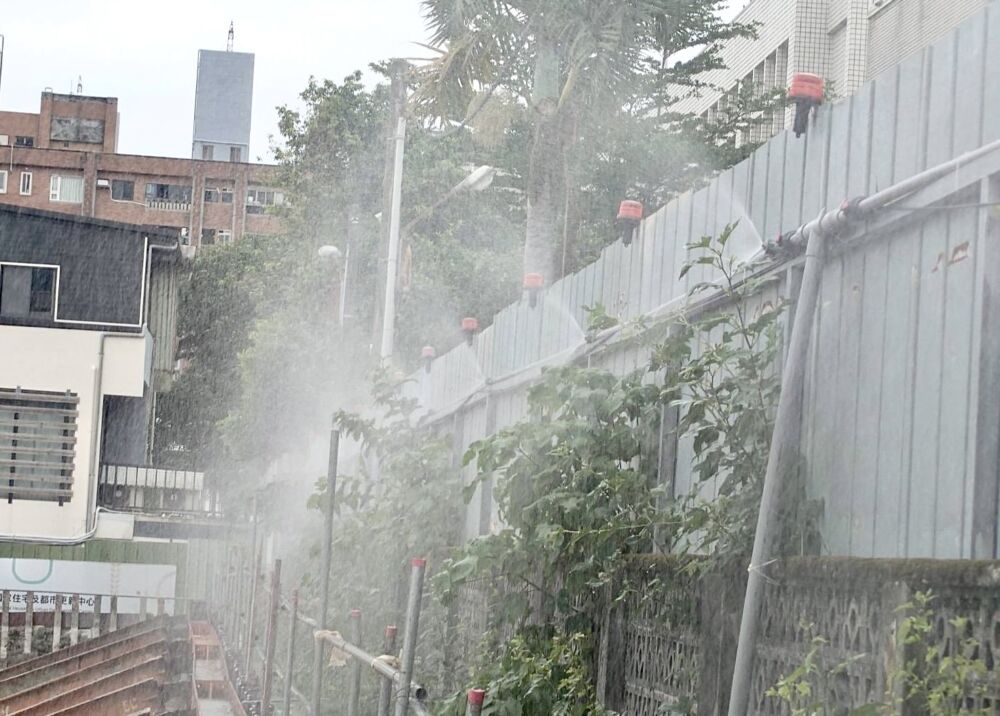 花蓮縣導入營建AI揚塵系統 徐榛蔚:率先應用4大重點工程 212 花蓮縣導入營建AI揚塵系統 徐榛蔚:率先應用4大重點工程 211