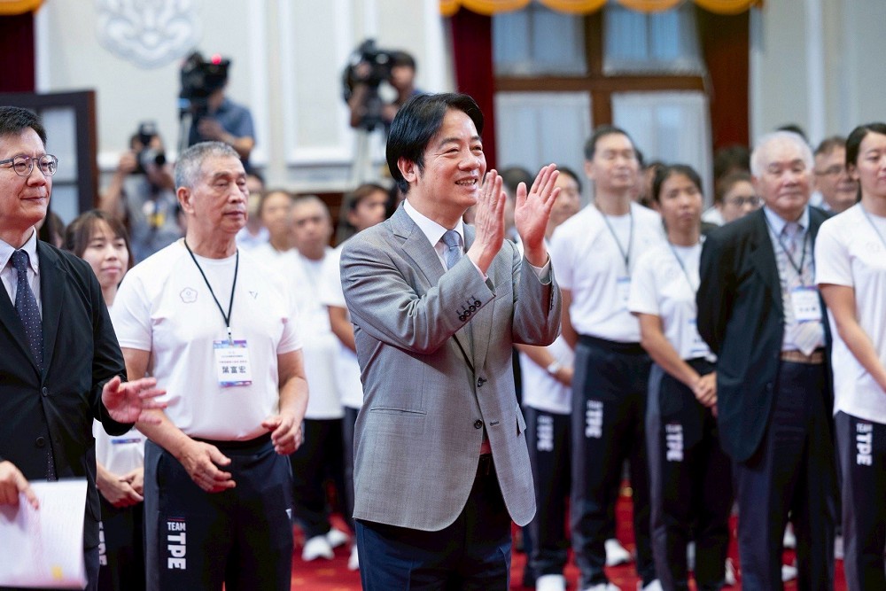 賴清德稱「屠刀一直不在民進黨手上」 李政軒:地方政府早被一刀刀凌遲 224 賴清德稱「屠刀一直不在民進黨手上」 李政軒:地方政府早被一刀刀凌遲 223