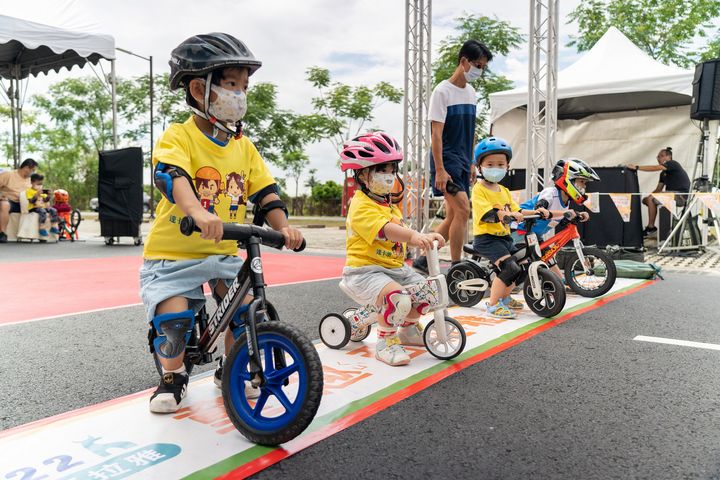 週末到西拉雅官田遊客中心「環騎5COOL」嘉年華單車、美食、音樂任你玩