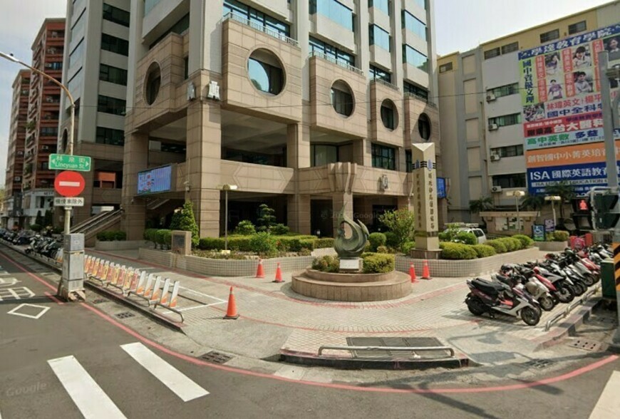 夫妻贈與預售屋「免稅≠免申報」-國稅局提醒缺這步無法完成過戶