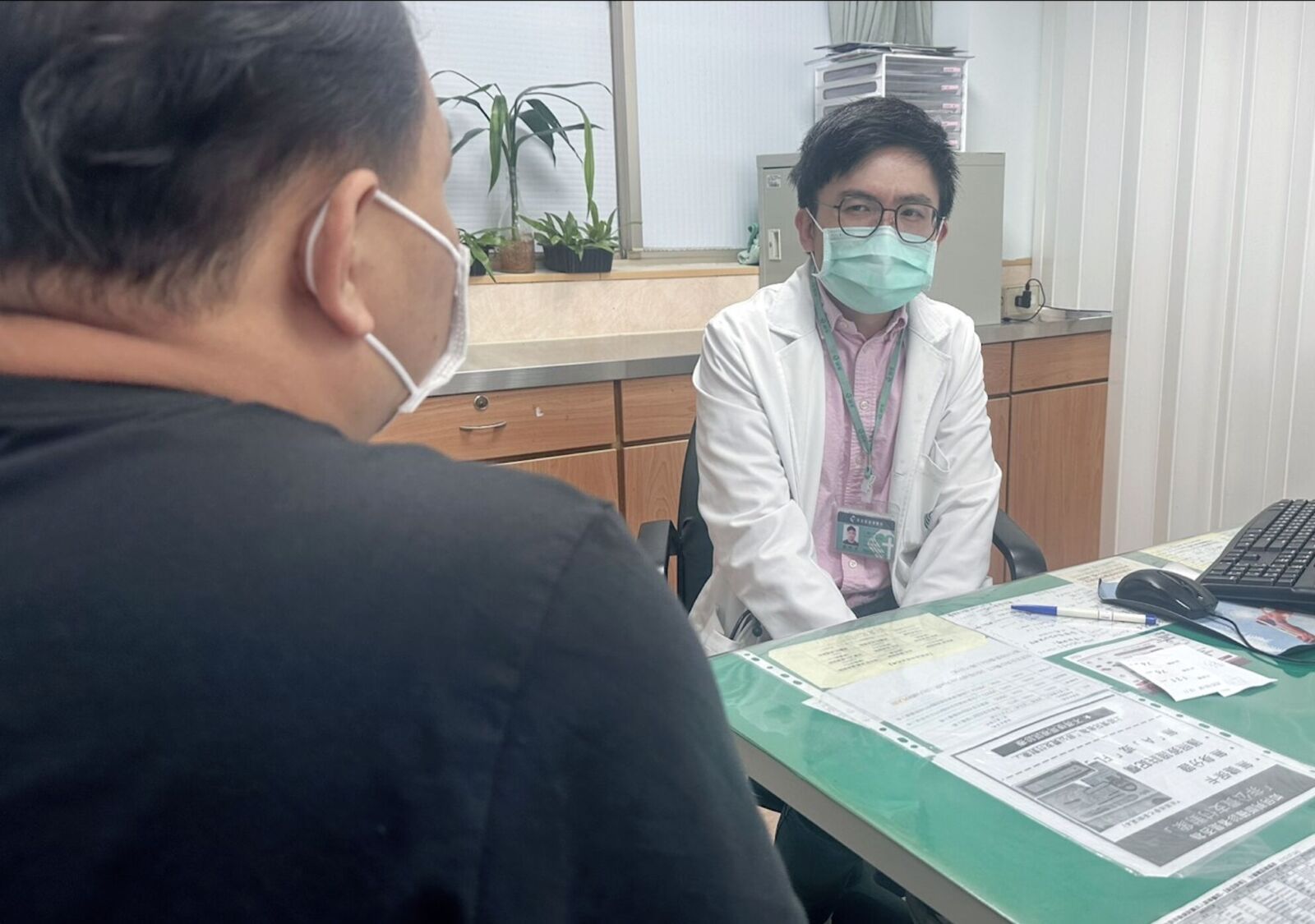 壯男天天宵夜必吃「一物」才爽! 一早起床竟險沒命 182 壯男天天宵夜必吃「一物」才爽! 一早起床竟險沒命 181