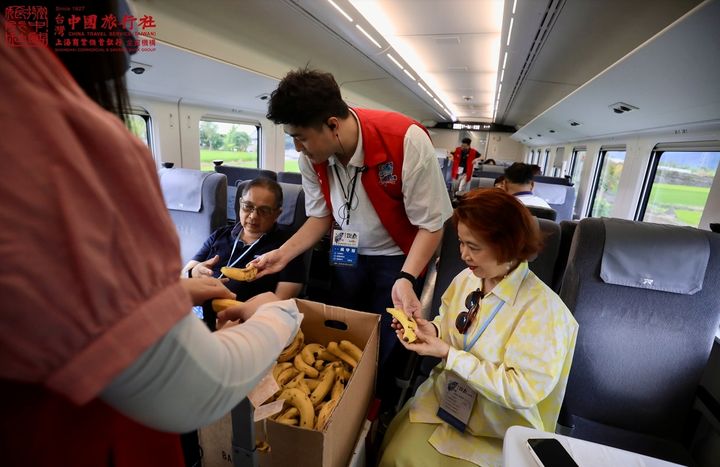 不想搭飛機？退休族「坐火車遊台灣」環島慢旅新風潮 輕鬆遊、結交新朋友