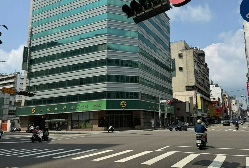月收8萬敢買2500萬房?夫妻賣二換一內行急勸:銀行這關絕對過不了