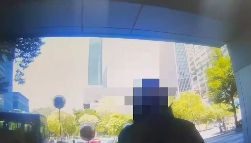 別管我！信義區婦人提領120萬不聽勸　警一查驚覺她遭通緝