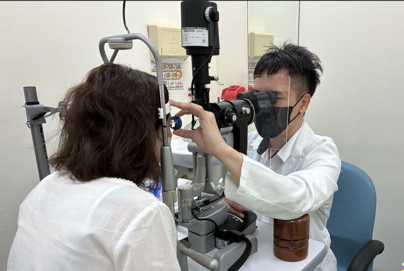 上年紀眼睛茫霧看不清 不是小事！視網膜剝離拖過2週恐失明 241