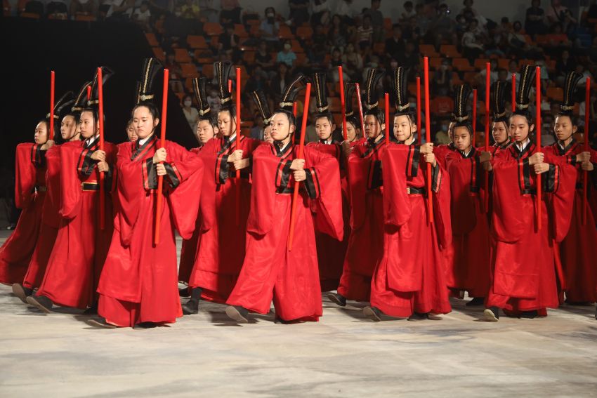 藝術化饗宴祭孔 新北沉浸式禮樂傳遞尊師重道精神 2 《圖說》沉浸式禮樂饗宴傳遞尊師重道精神。〈教育局提供〉