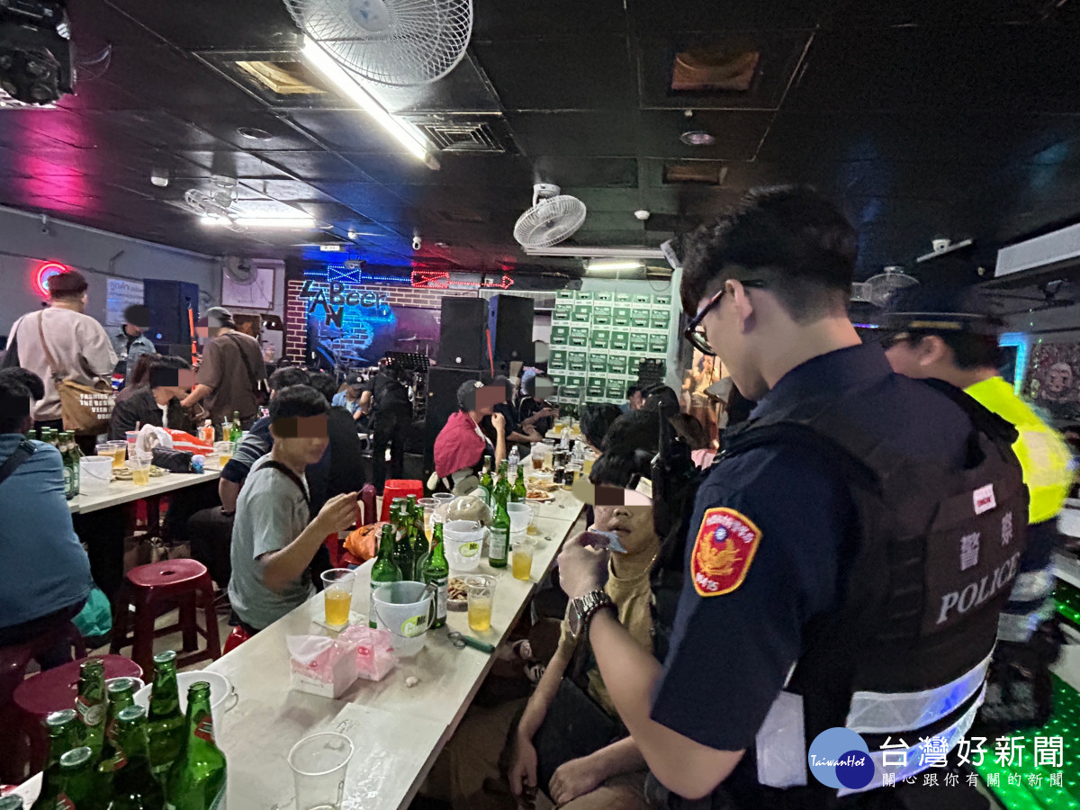 壢警強勢掃蕩外籍人士非法活動，淨化轄區治安。
