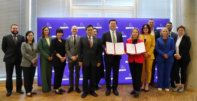 高雄攜手波蘭格丁尼亞  深化新創與智慧城市合作