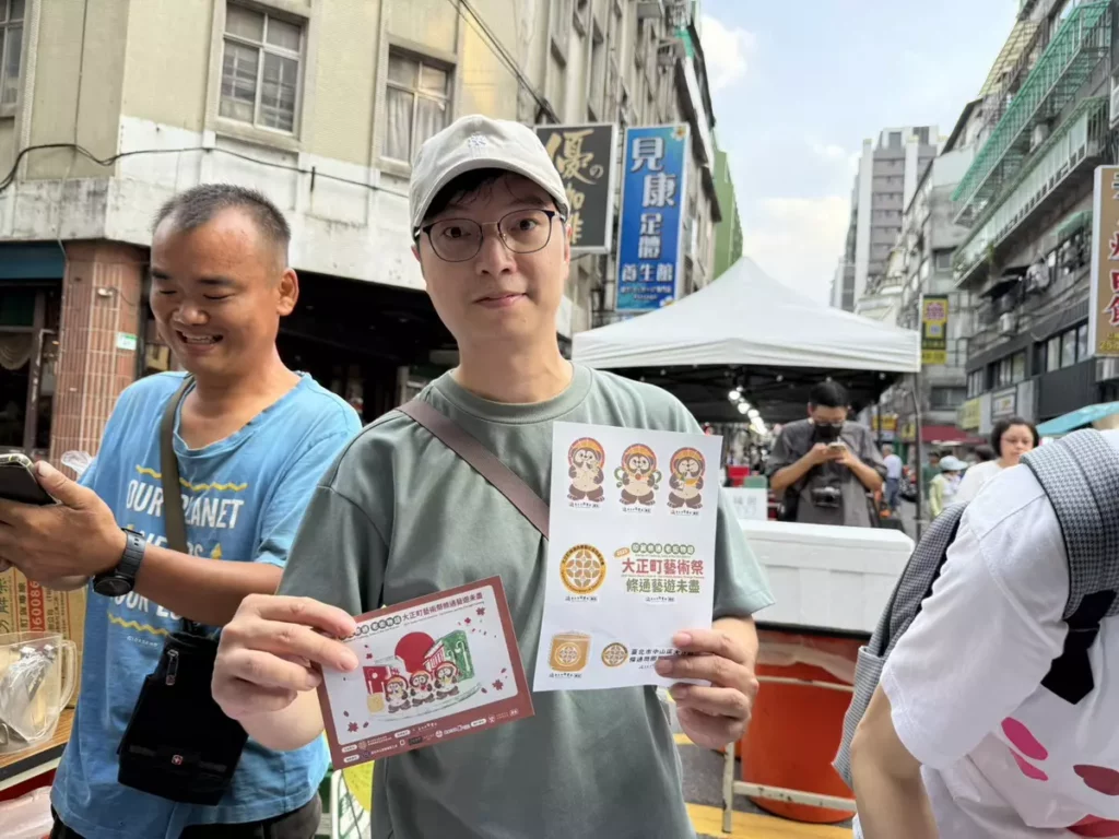 明信片套印、拍照打卡亦是當日人氣活動