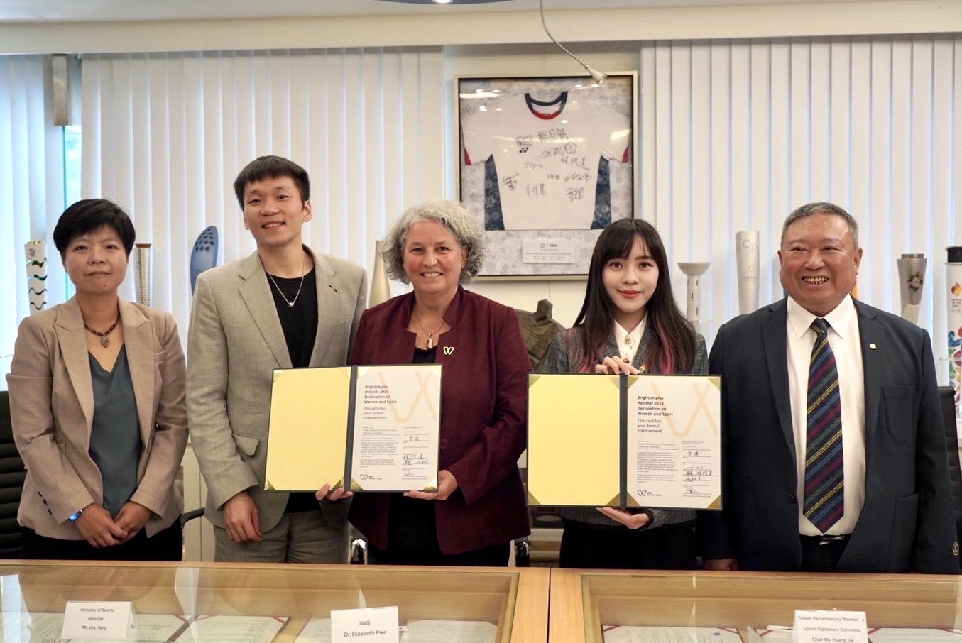 簽署《布萊頓宣言》 黃捷、李洋同台挺運動平權 212 簽署《布萊頓宣言》 黃捷、李洋同台挺運動平權 211