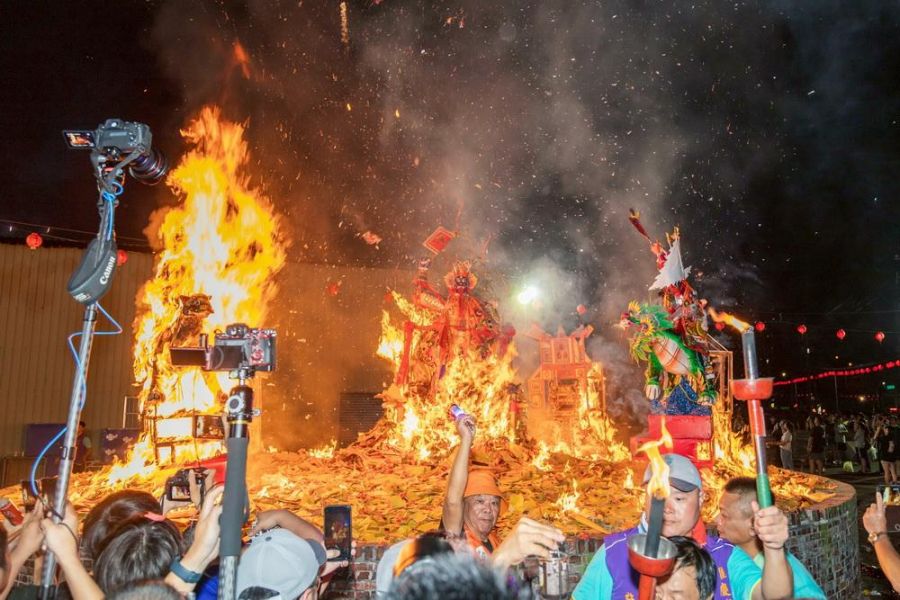 民雄大士爺祭季 火化升天盛大登場