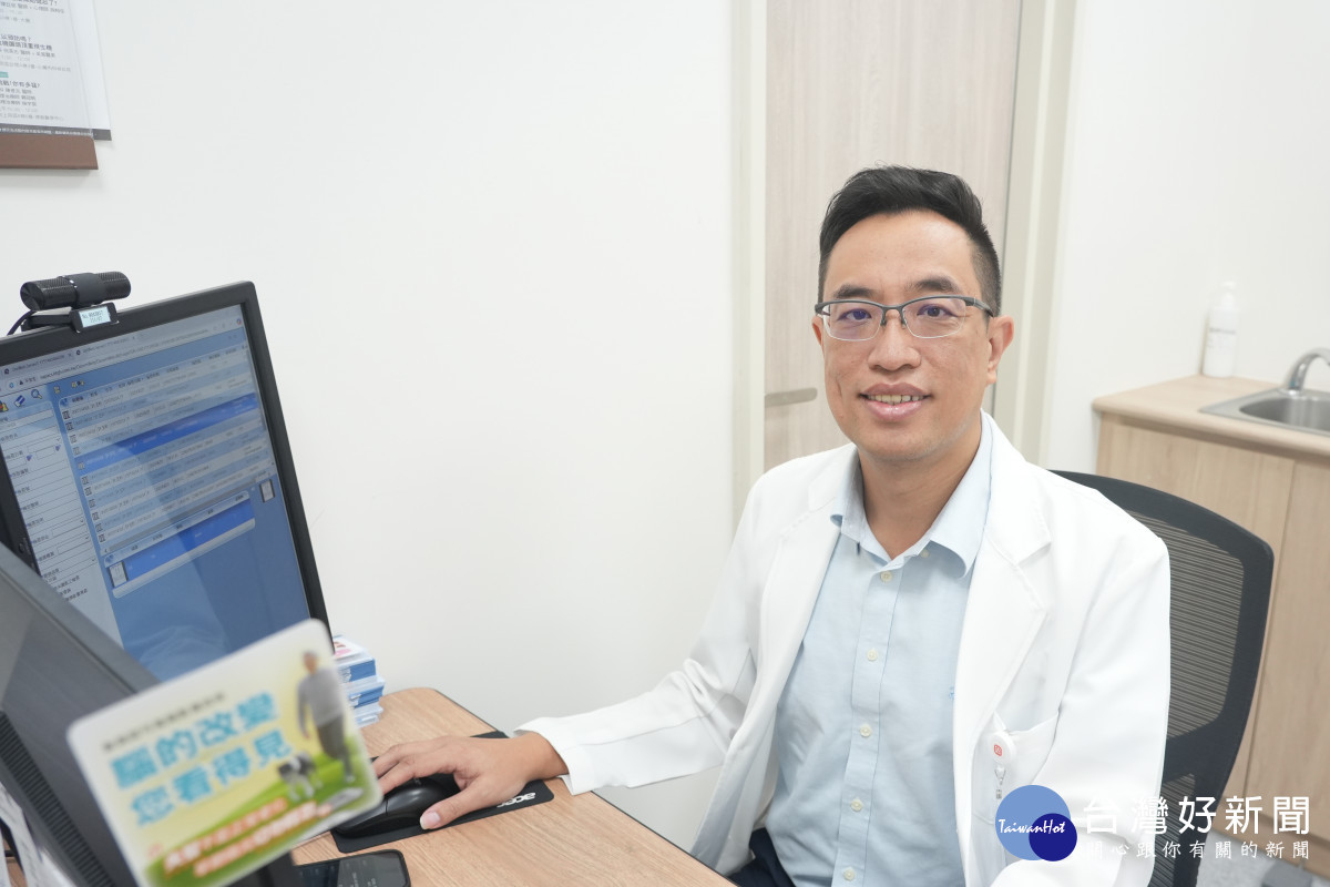 楊鈞百部長強調，偏頭痛並非單純頭痛，若經常出現反覆頭痛合併眩暈，應盡早尋求醫師評估。