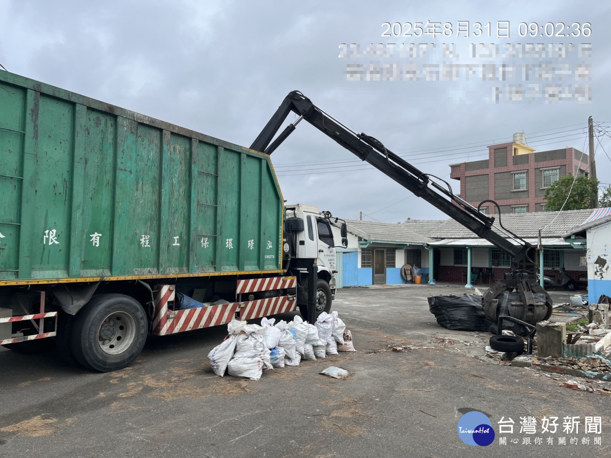 風災過大量石綿建材廢棄物排出，為加速清運，嘉縣環保局簡化申請流程／林詩涵翻攝