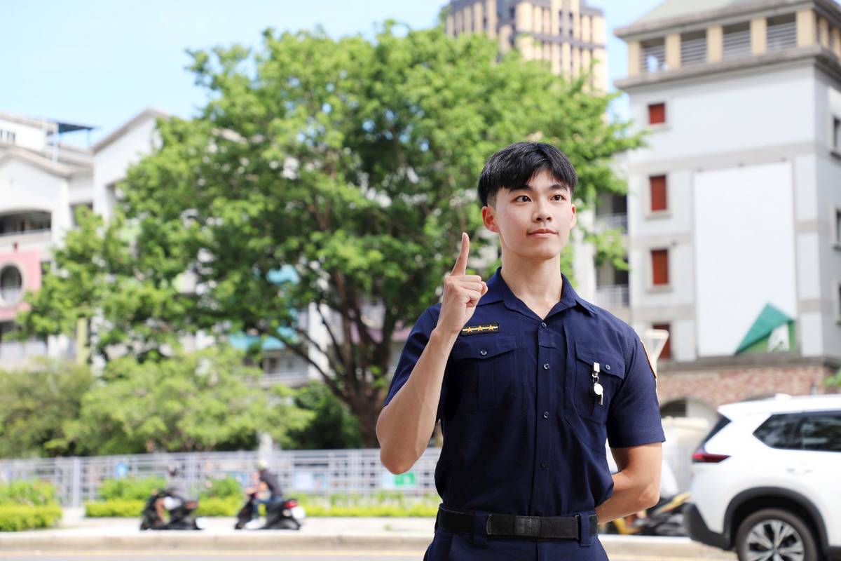 高雄攜手警局推道安短片　籲民眾黃燈不搶快紅燈不闖越！