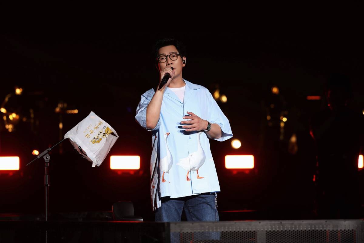 品冠感慨兒子踏入國中　網友留言經典歌詞引發溫馨互動