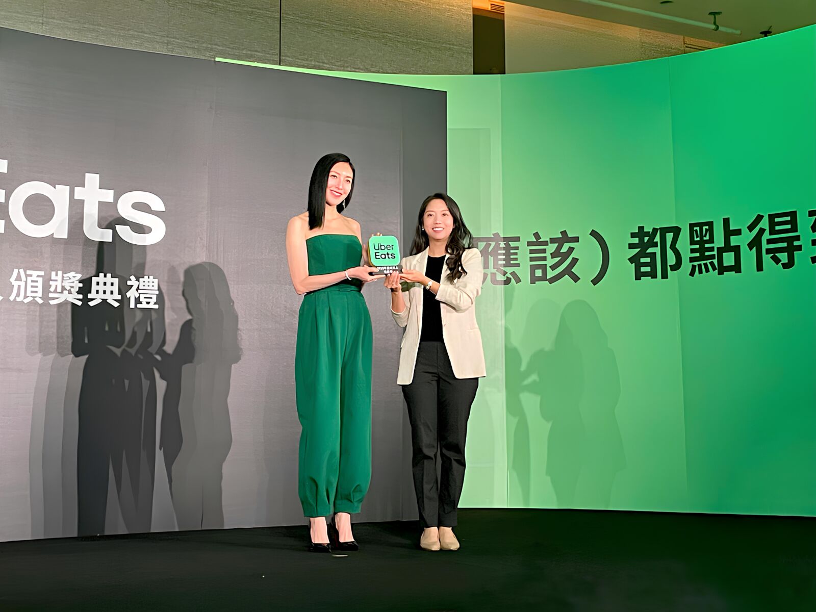 Uber Eats送禮排行鴻喜菇打敗巧克力 代言人楊謹華從早到晚離不開「它」 199 CNEWS195250916a01
